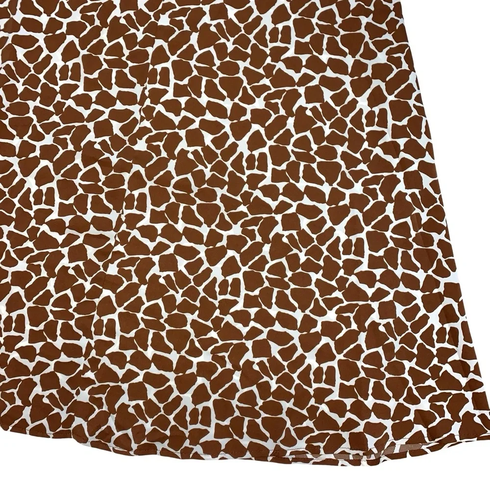 Giraffe Print Midi Skirt Animal Silky Size 12 XL Slit Statement Spring Office